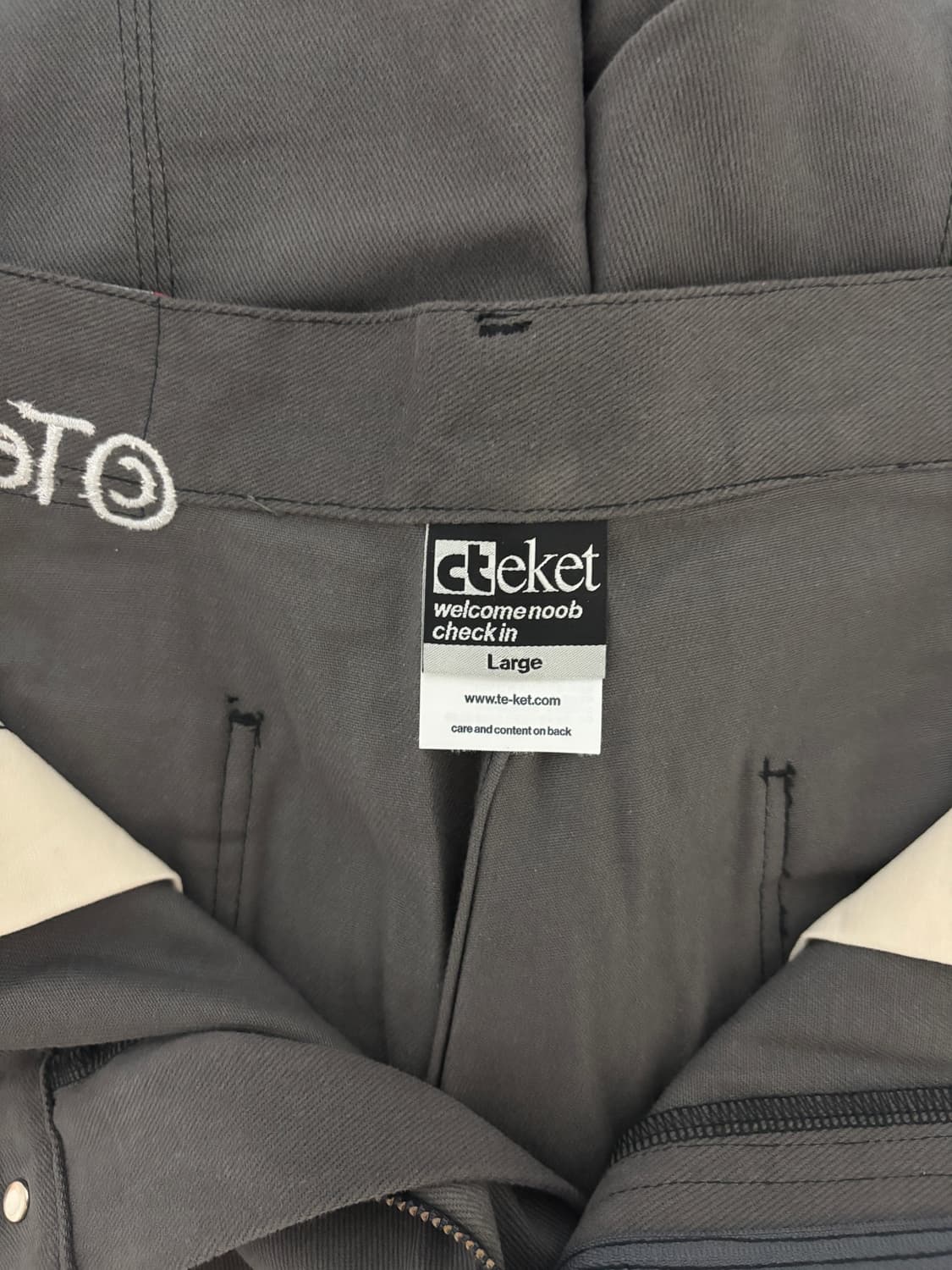 테켓 팬츠 차콜 라지 상품이미지2