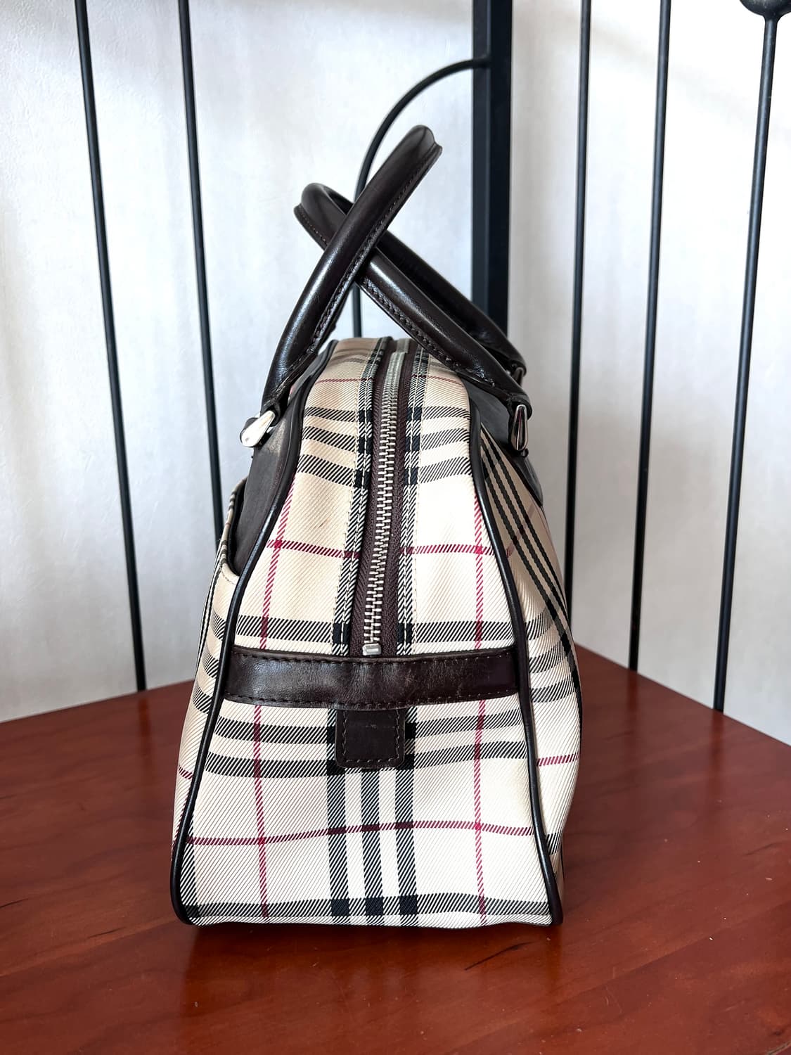 2000s Burberry 베이지 노바 체크 브라운 트리밍 보스턴 토트백 상품이미지6