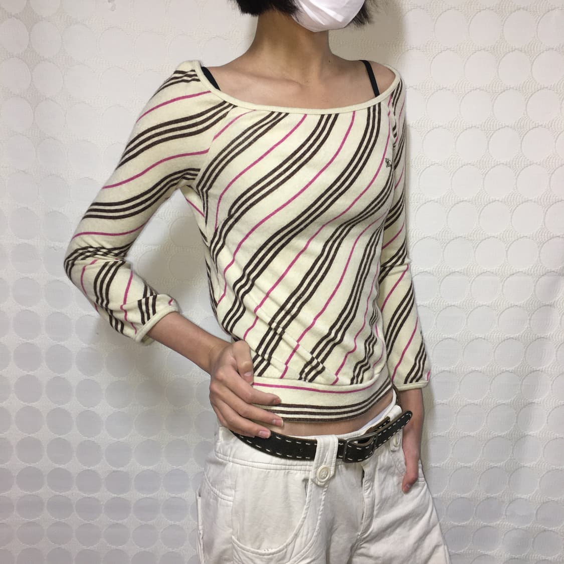 버버리 9부소매 상의 상품이미지1