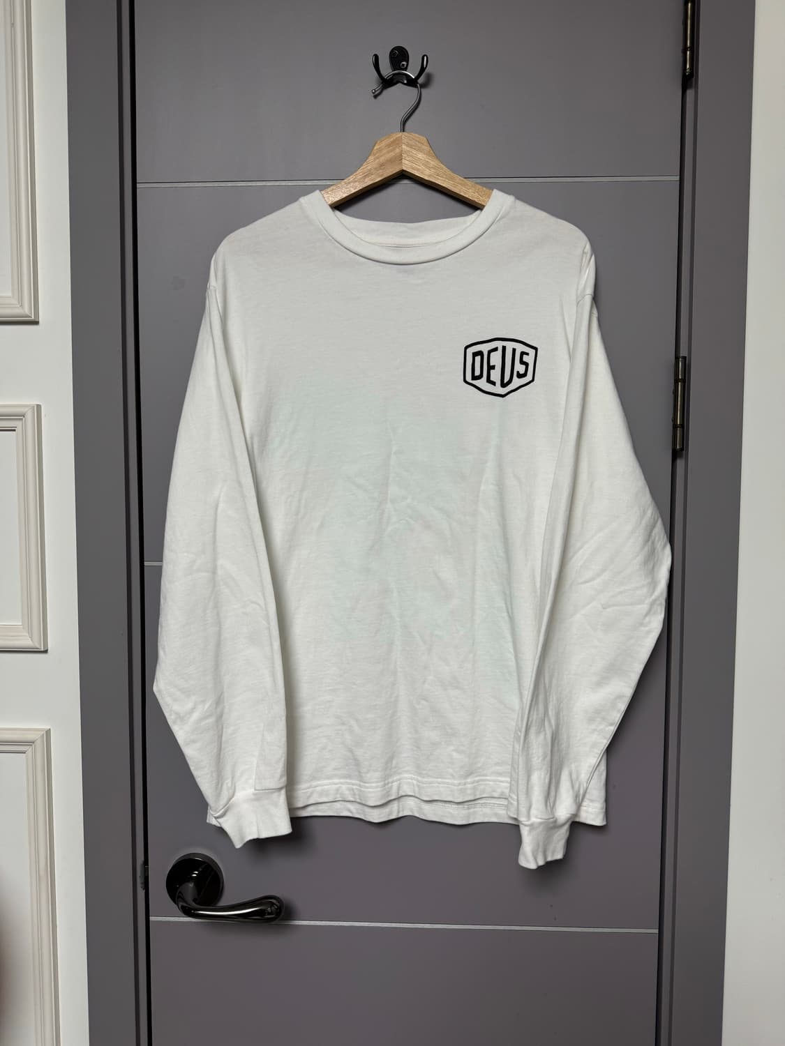 데우스 엑스 마키나 서울 L 화이트 미니멀 상품이미지2