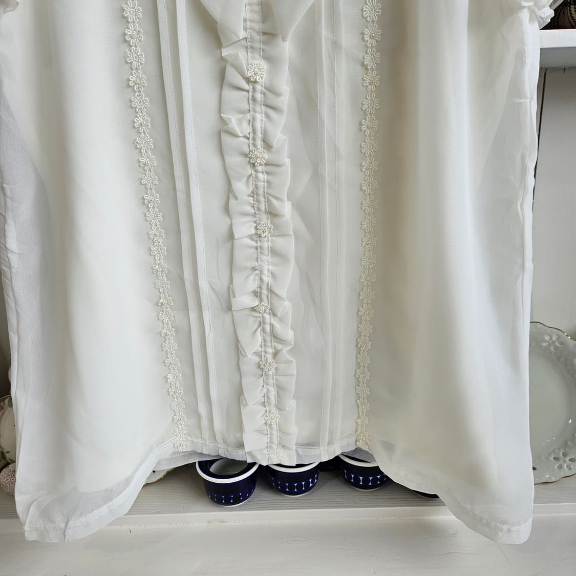 화이트 리본 프릴 블라우스 상품이미지5