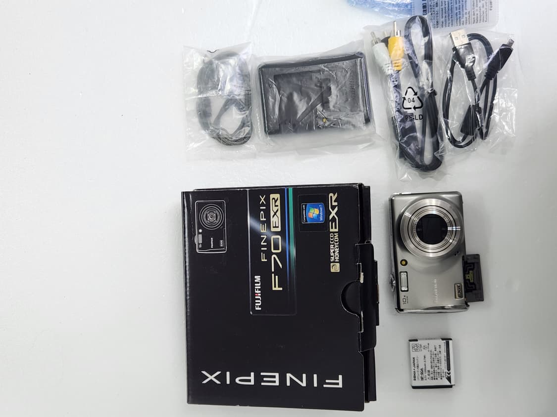 후지필름 파인픽스 f70 exr  빈티지디카 아일릿 후지f70exr 상품이미지3