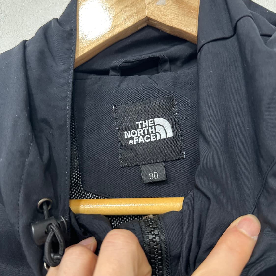 노스페이스 바람막이 상품이미지4