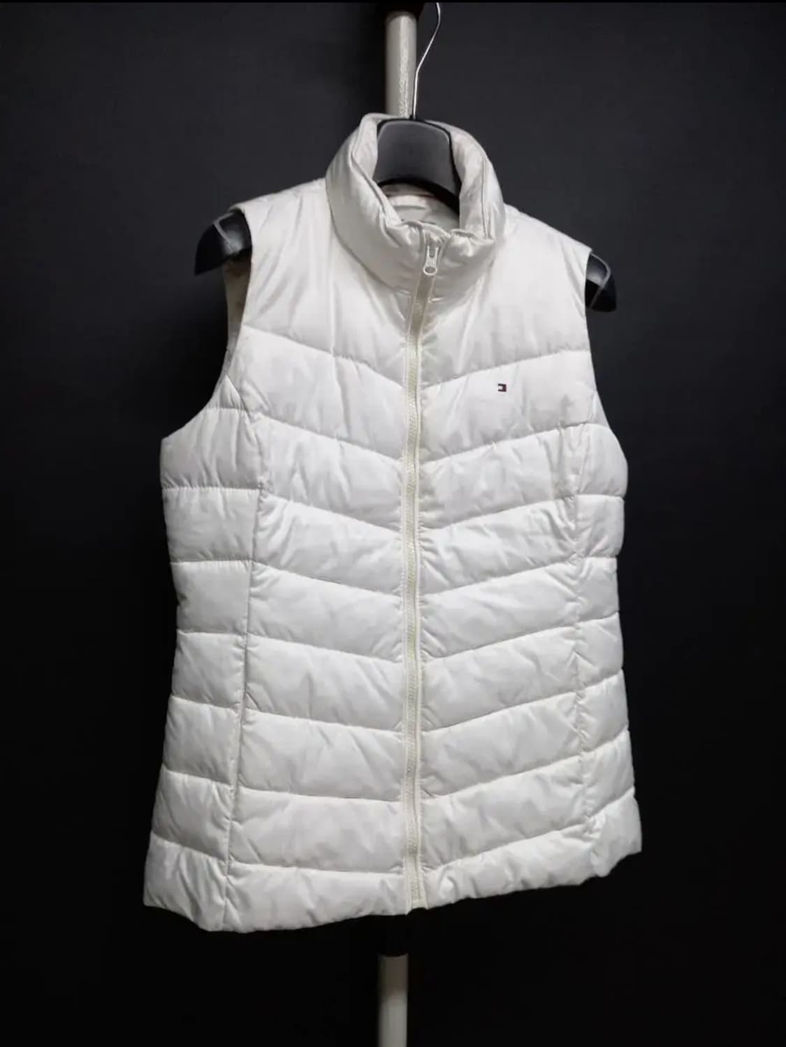 타미힐피거 화이트 패딩 베스트 55 44 상품이미지3