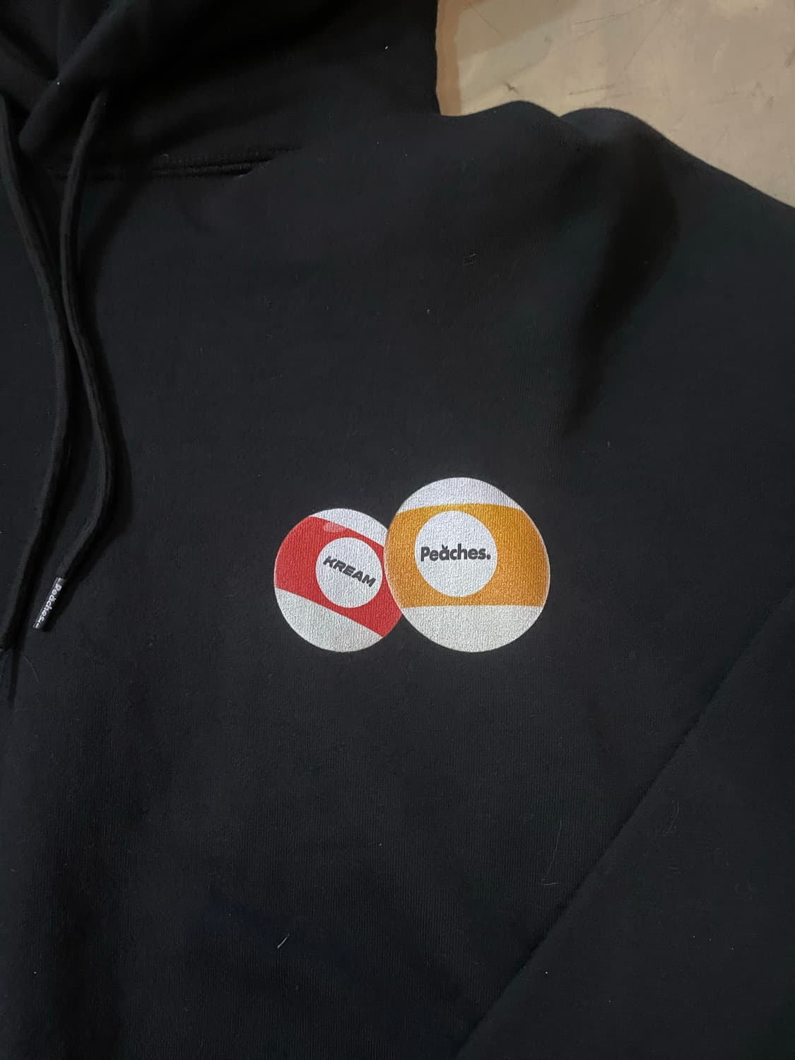 피치스 크림 로또 후드 블랙 L 상품이미지4