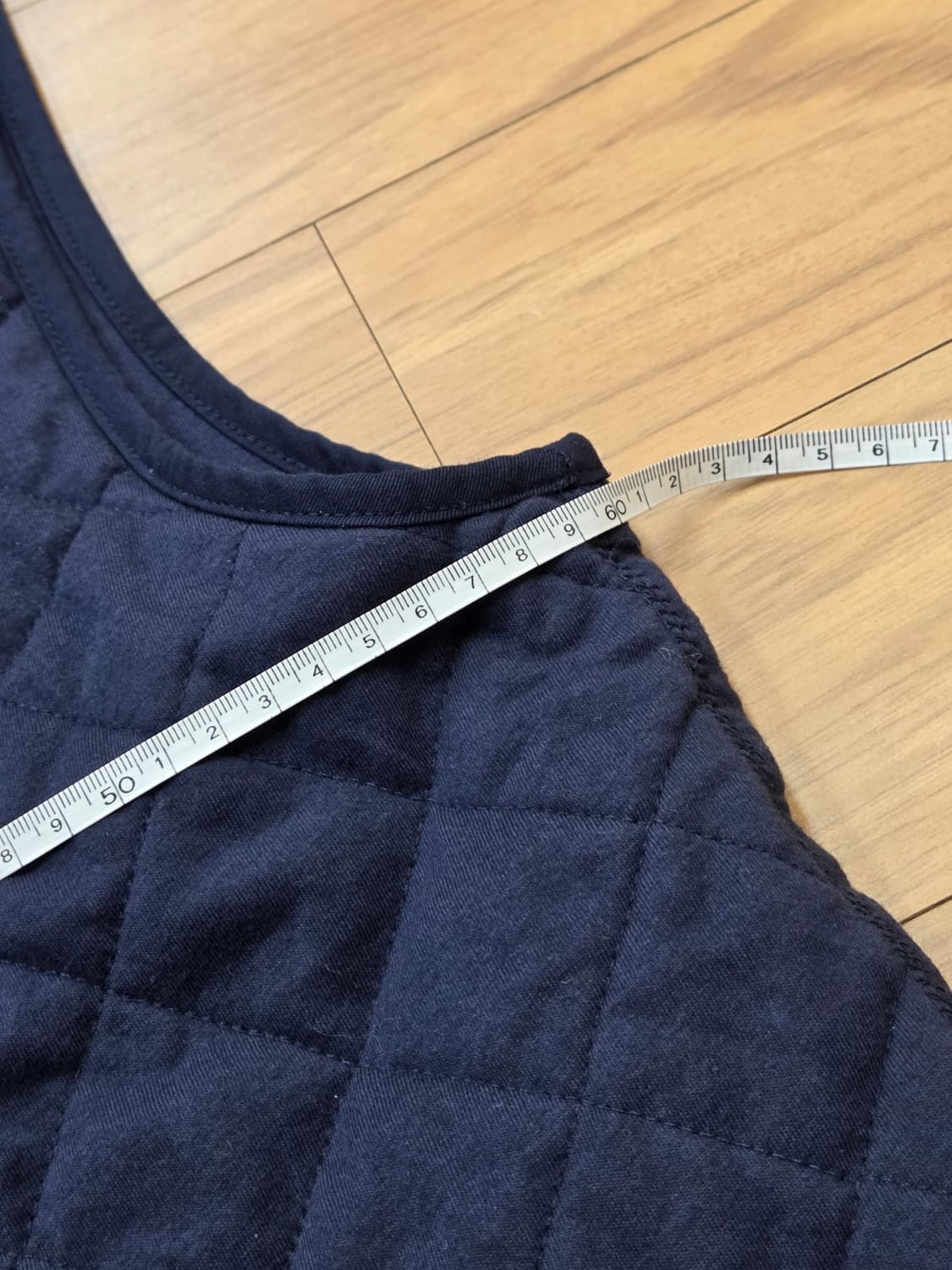 타미힐피거 네이비 퀼팅 조끼 XXL 사이즈입니다. 셔츠나 티셔츠 위에 레 상품이미지6