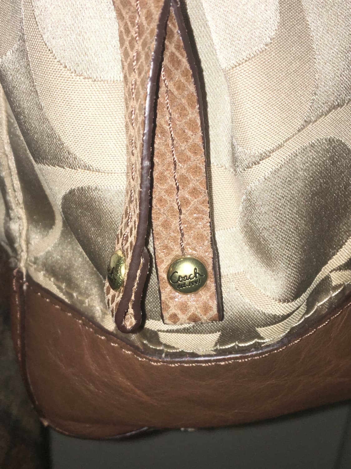 Coach Signature Hobo Brown Bag 상품이미지3