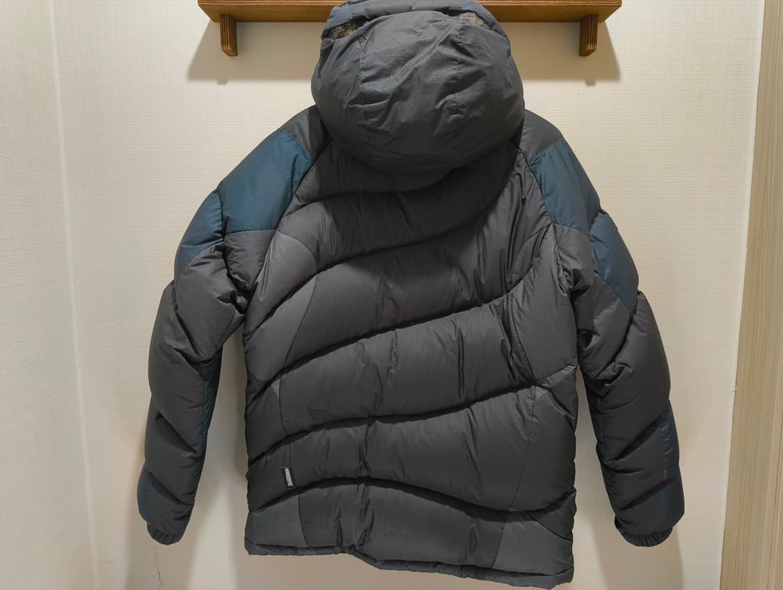 블랙야크 익스트림 피크 구스다운 패딩 95사이즈 상품이미지3