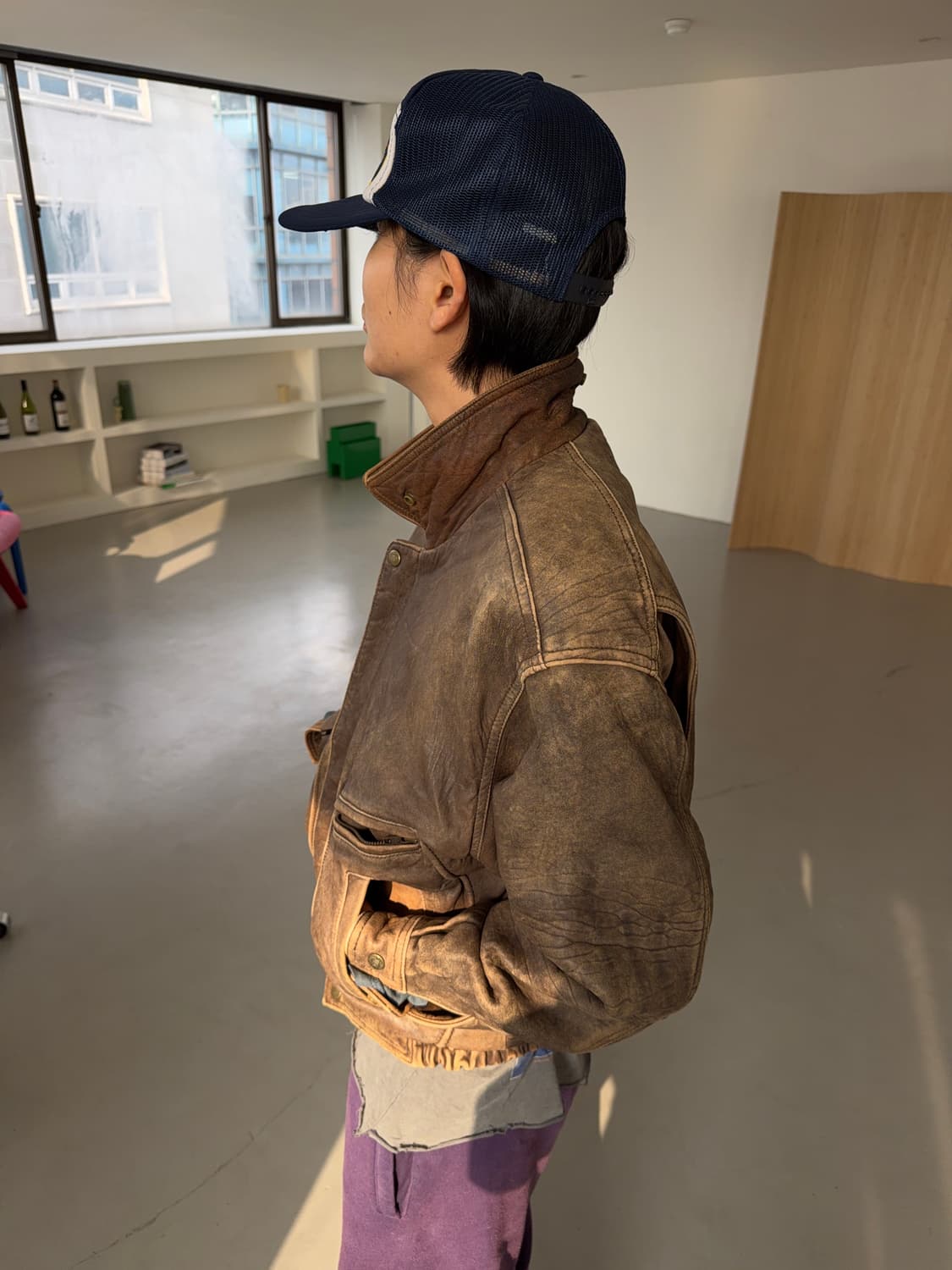Vtg sheep skin bomber jacket 상품이미지2