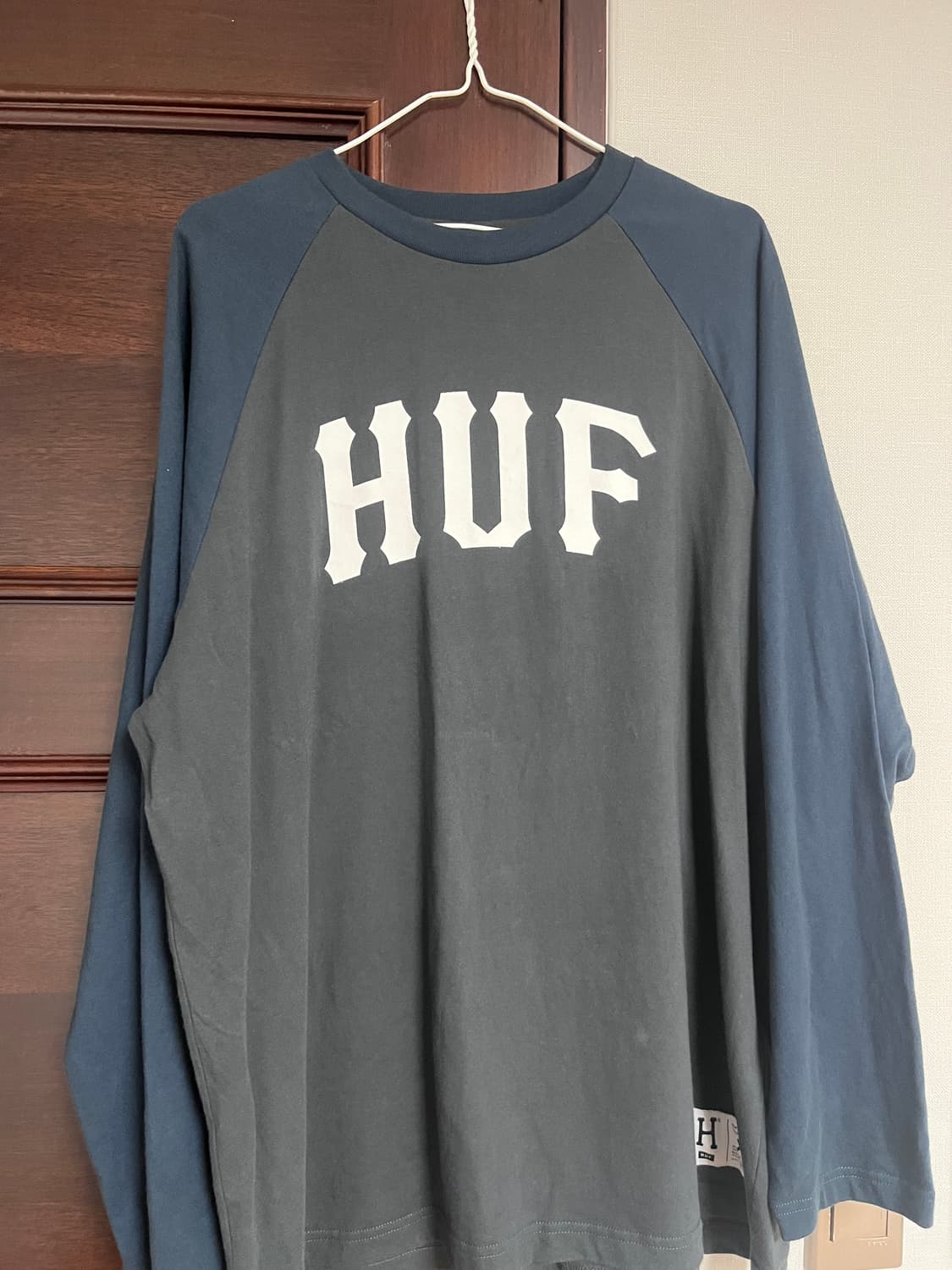 허프 롱슬리브 상품이미지2