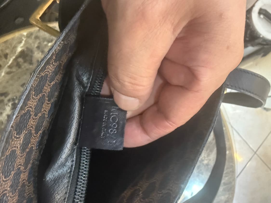 정품 셀린느 마카담 쇼퍼백 팝니다 상품이미지9