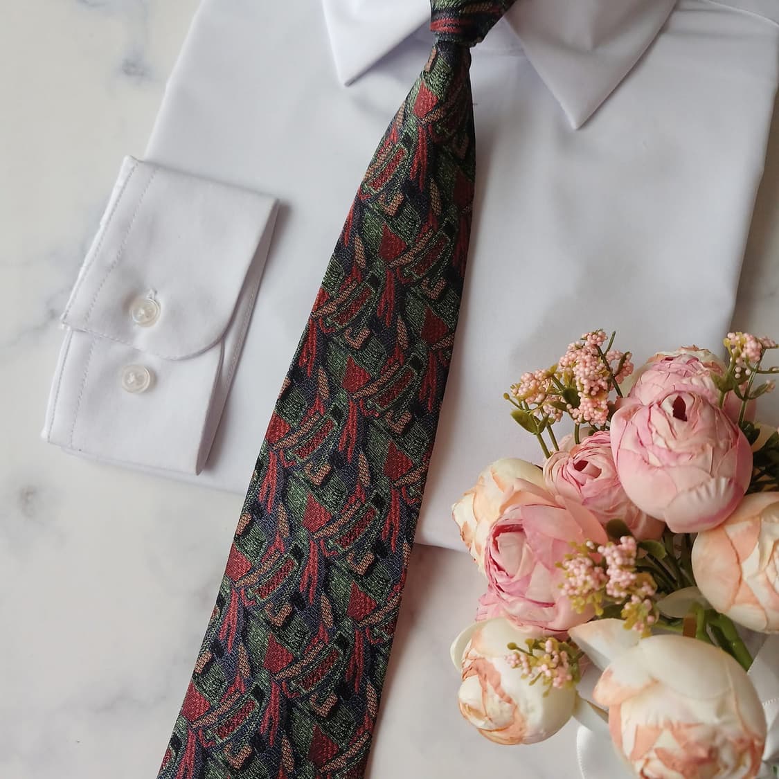 디올 실크 그린 패턴 넥타이 8.6cm B등급 A19388
 상품이미지4