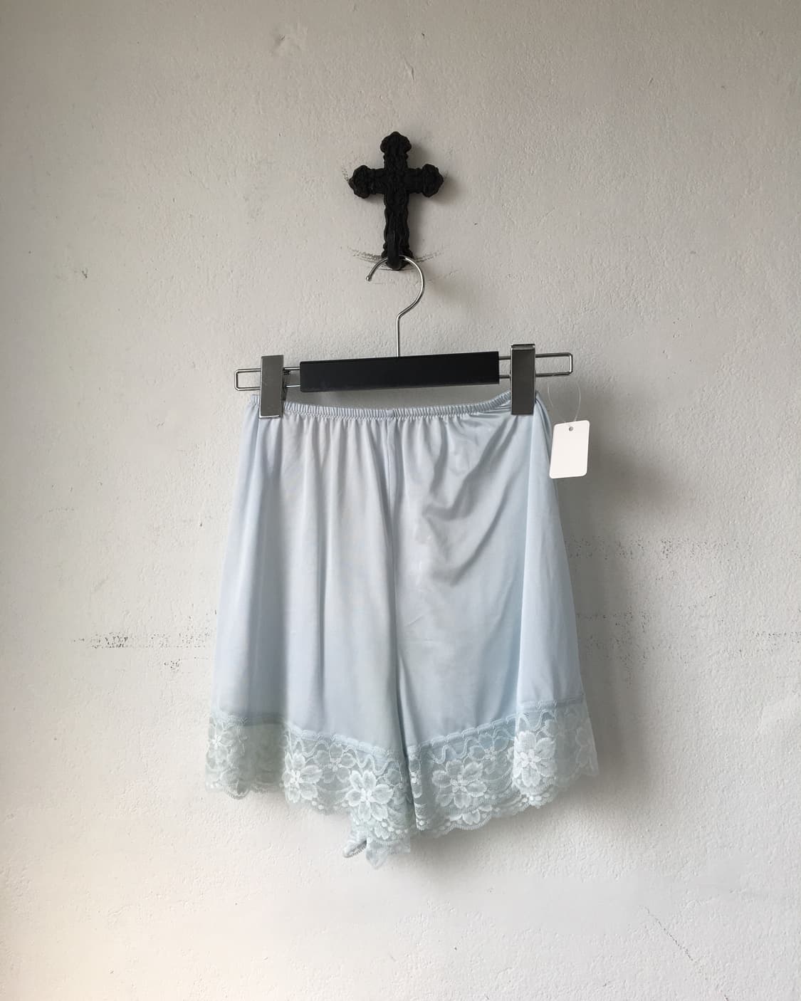 Lace trimming slip short 상품이미지1