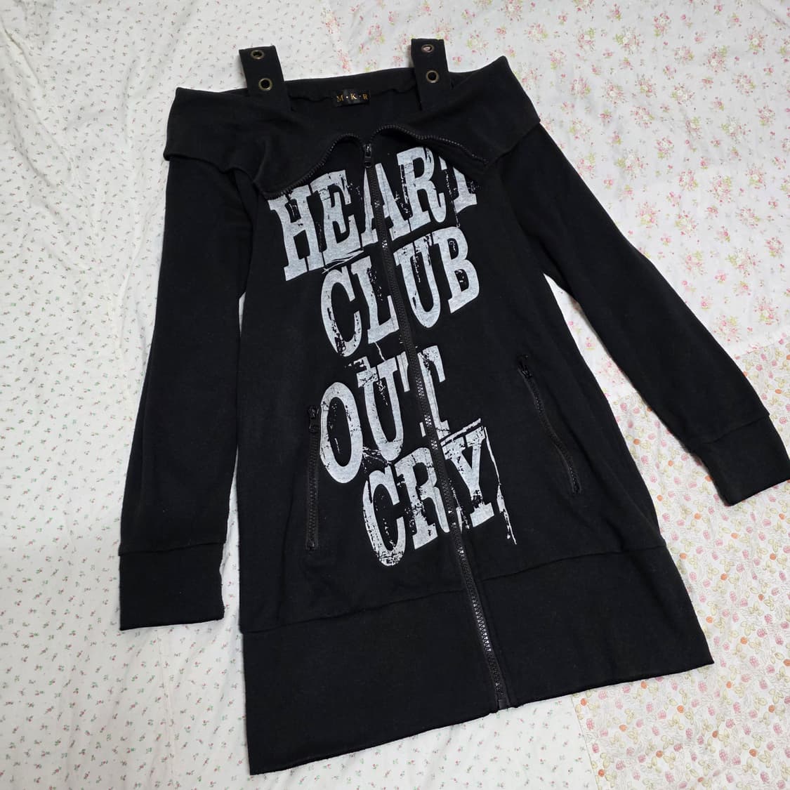 M.K.R 펑크 레터링 오프숄더 집업 원피스 mkr 상품이미지2