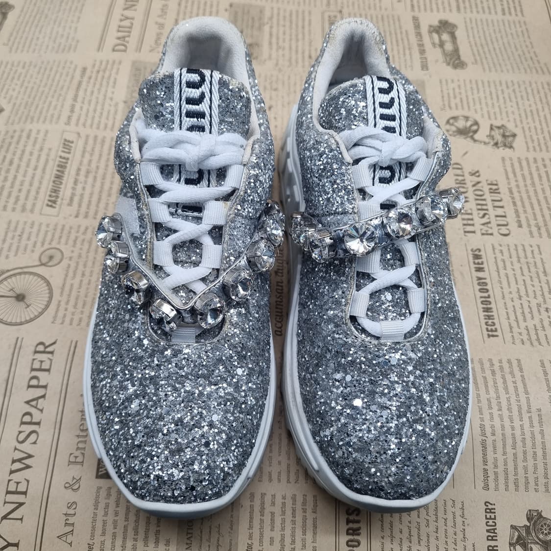 미우미우 시퀀크리스탈플랫폼 스니커즈230 굽5 상품이미지2