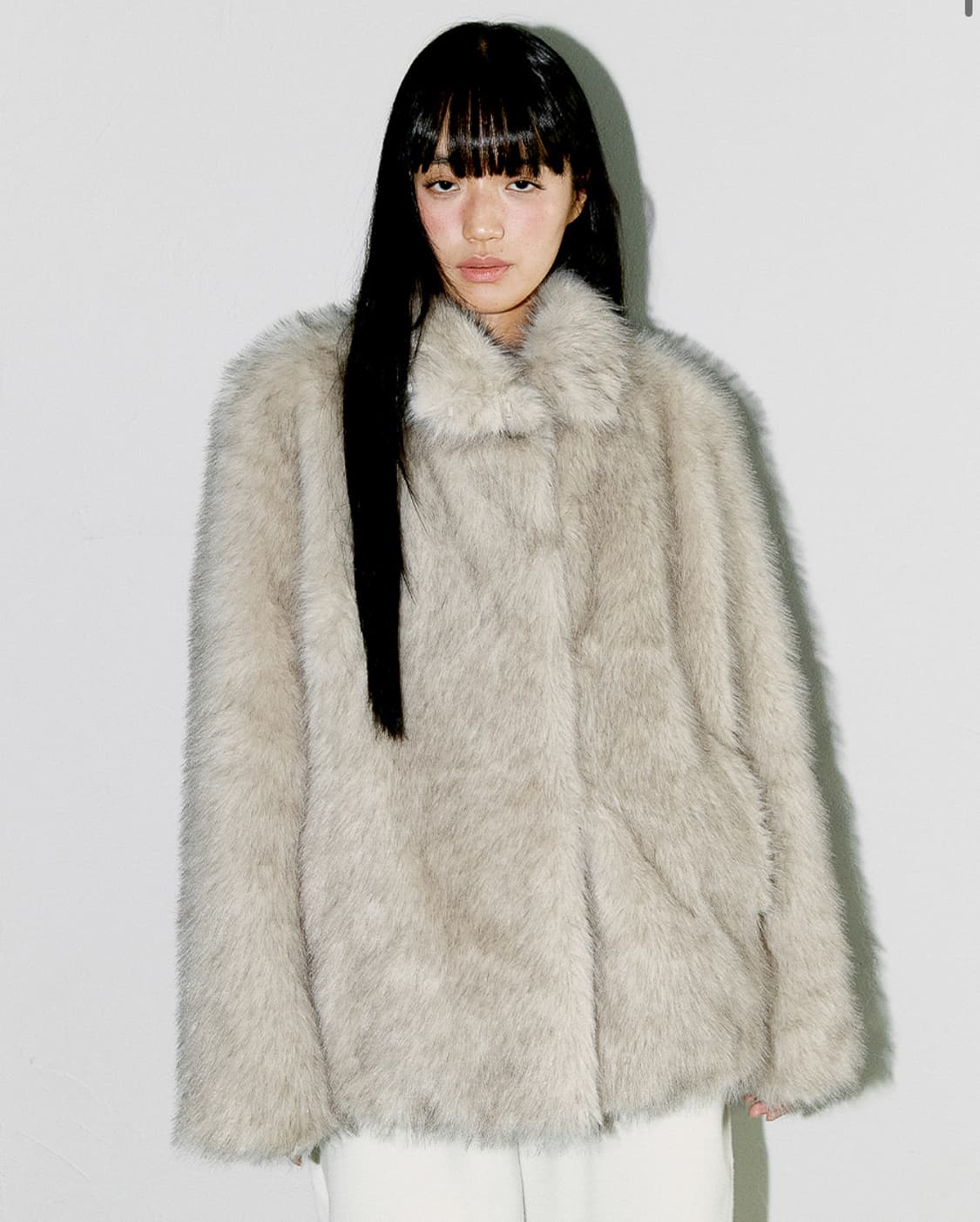 오피쉬 FLUFFY MIX FUR JACKET (LIGHT GRAY) 상품이미지2