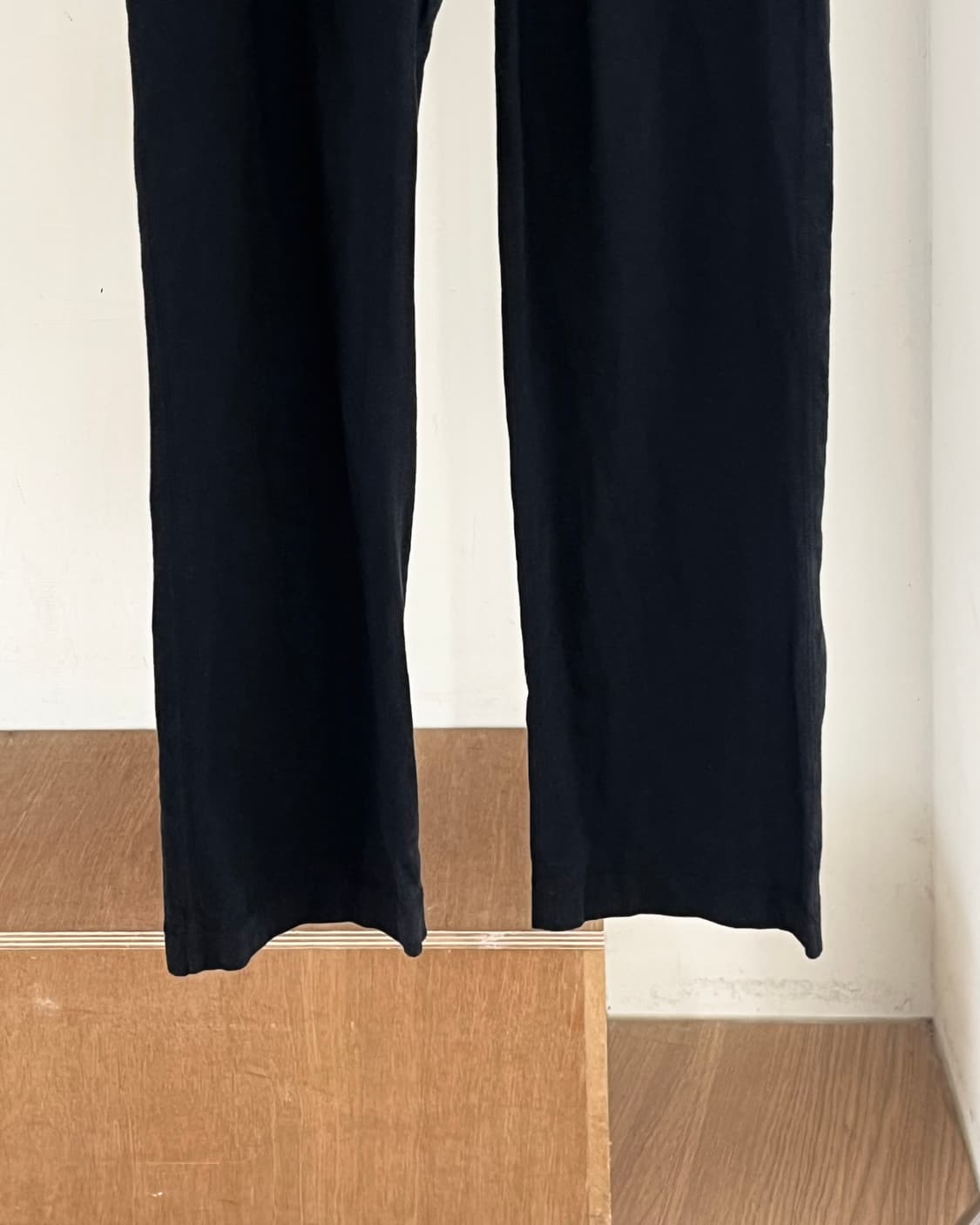 비비안웨스트우드 블랙 드로스트링 조거팬츠 상품이미지3