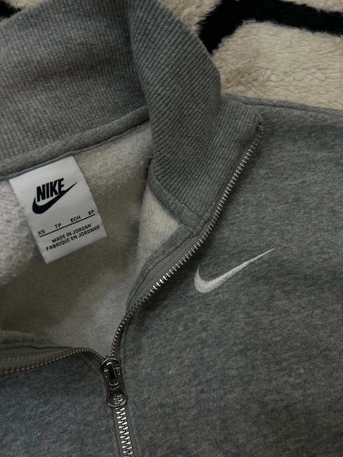 [XS]나이키 스우시 반집업 크롭 맨투맨/그레이/기모 상품이미지6