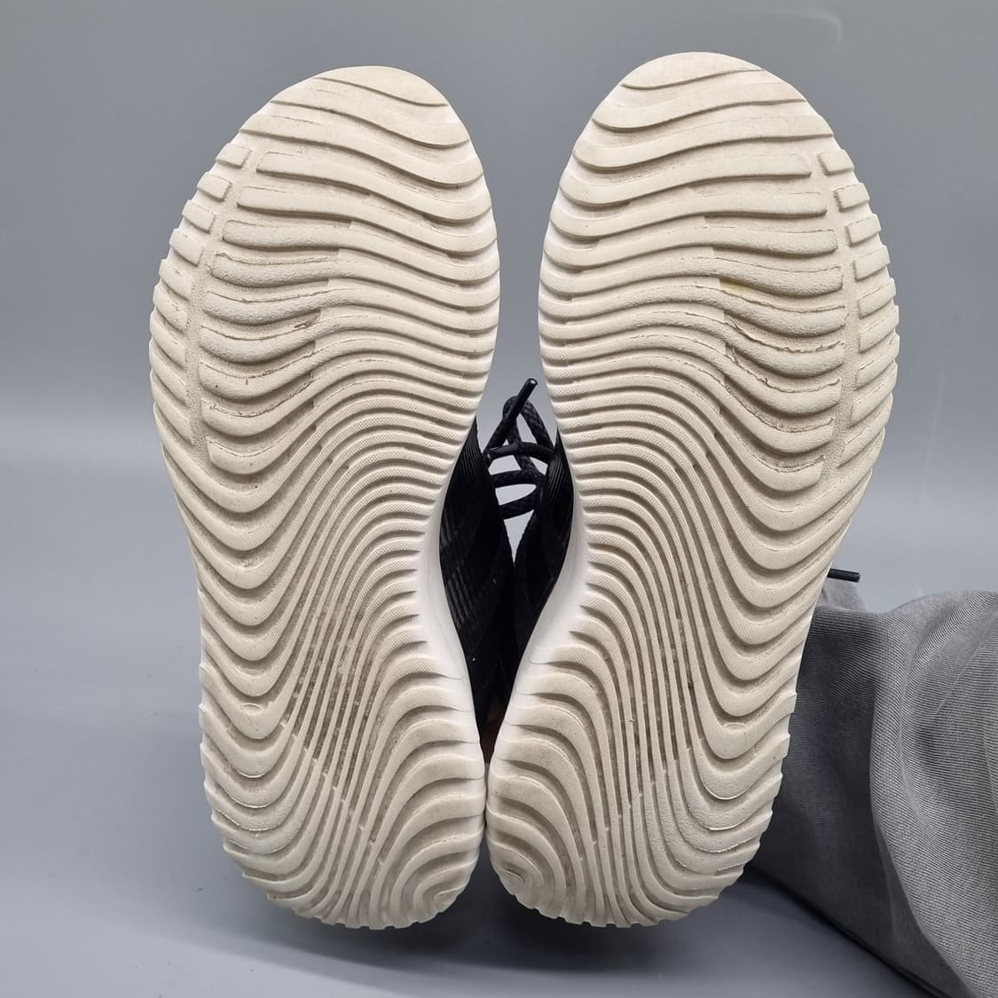 아디다스 캅티어 여성런닝화230 상품이미지3