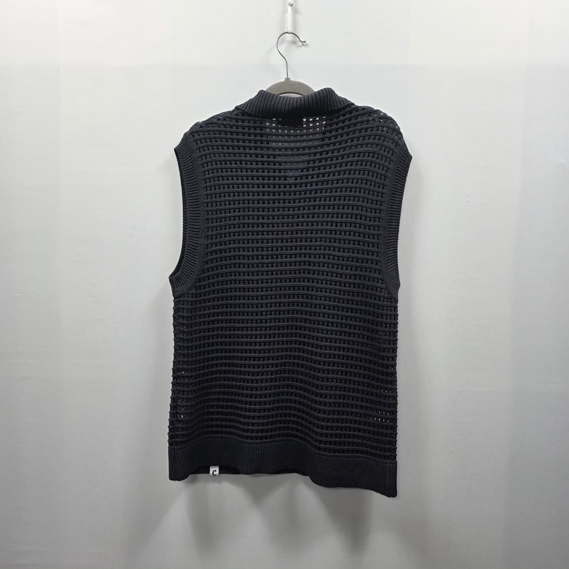 0034 커버낫 카라 니트 베스트 S 펀칭 니트 조끼 23년 여름 남녀공 상품이미지2
