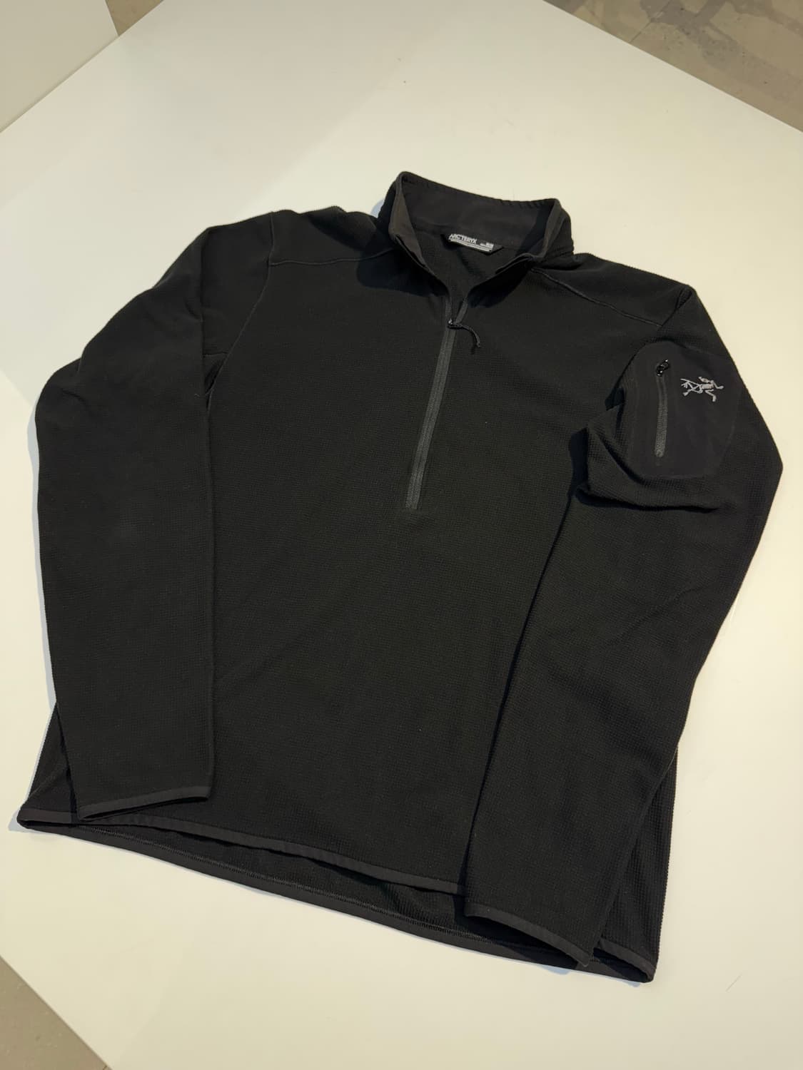 아크테릭스 델타 LT 짚 넥 M 상품이미지1