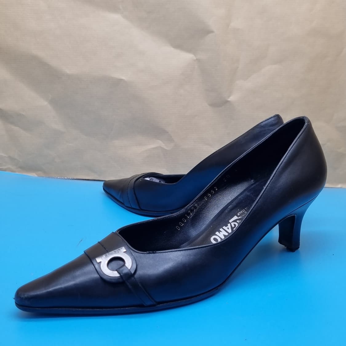 페라가모 여성펌프스6.5 235 굽5.5. 상품이미지1