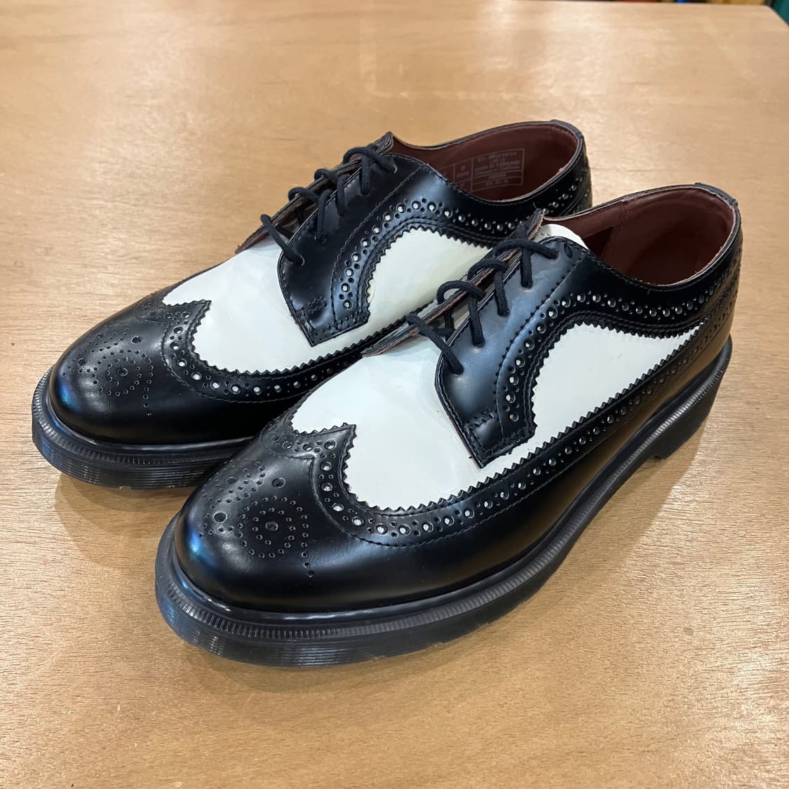 [260mm] 닥터마틴 13618 5홀 윙팁 더비슈즈 상품이미지1