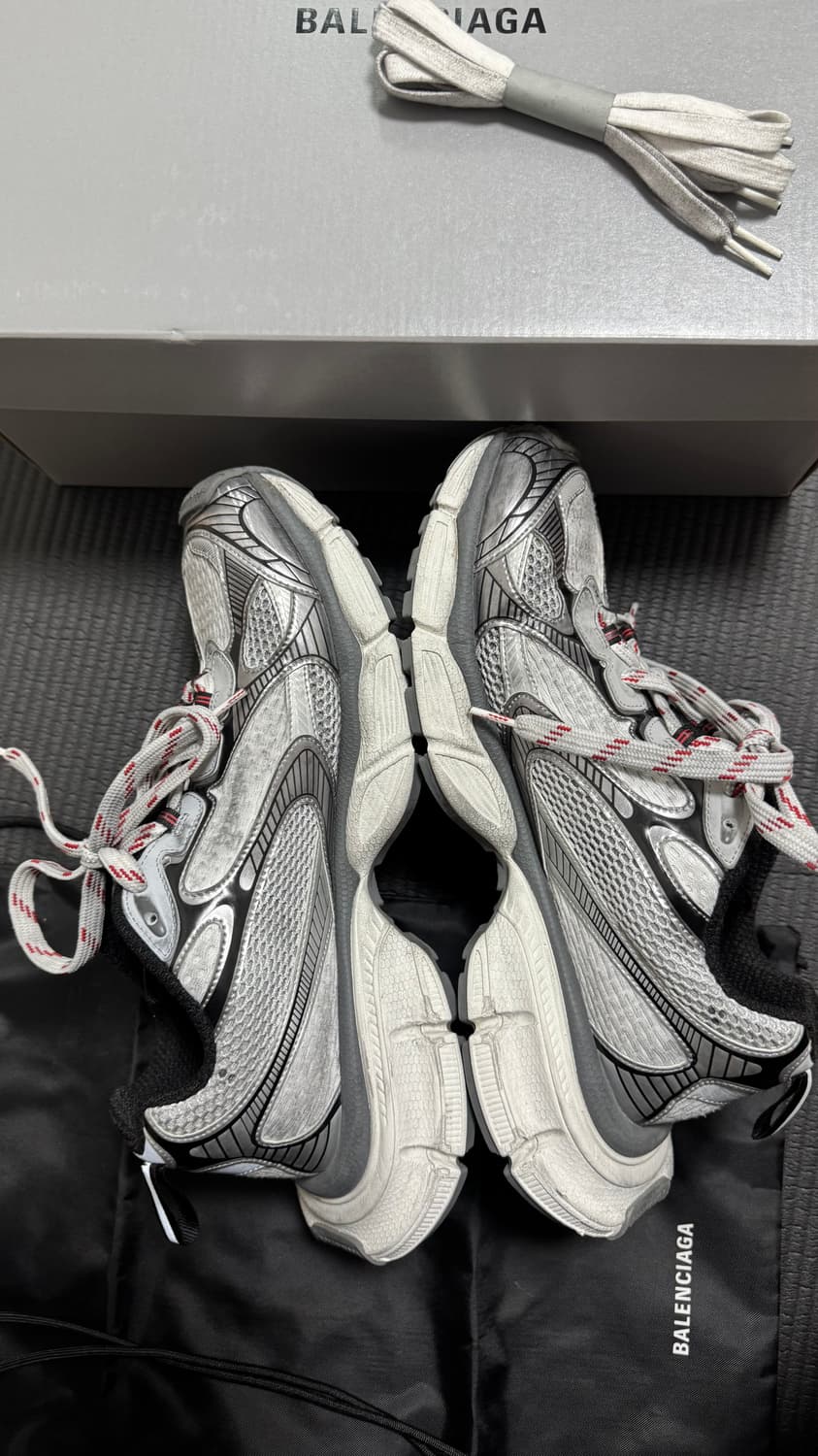 발렌시아가 3XL 그레이화이트레드 45size 상품이미지2