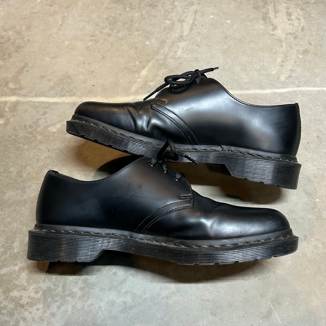 260) 닥터마틴 1461 모노 블랙 구두 더비슈즈 상품이미지4