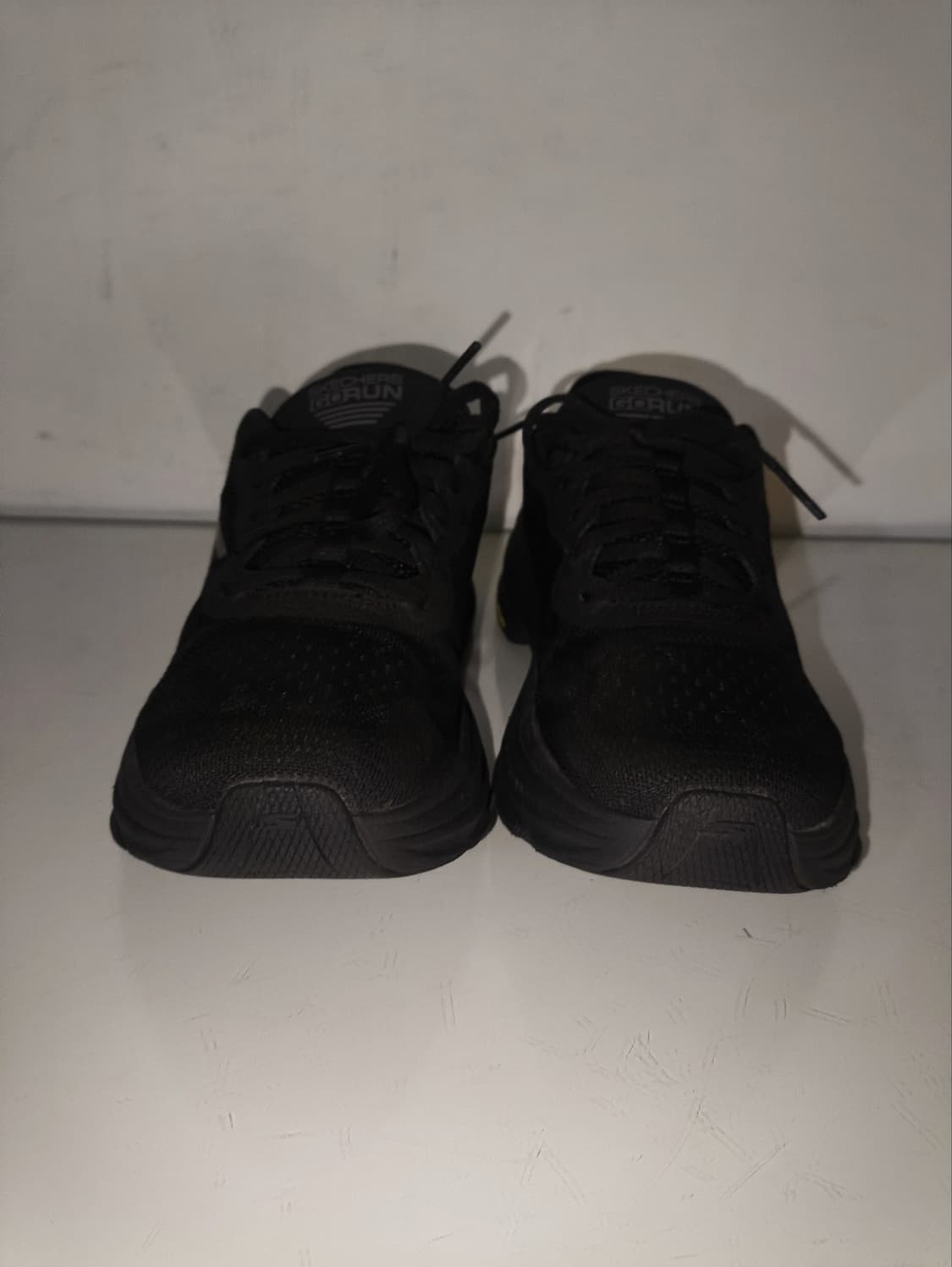 250mm 스케쳐스 맥스쿠셔닝 아치핏2 고런 러닝화 상품이미지3