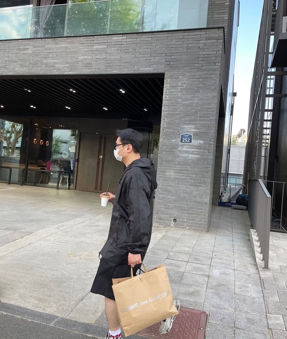 나이키 꼼데가르송 BLACK 후드자켓 XXL (105) 상품이미지4