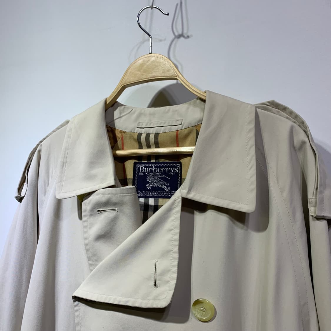 버버리 트렌치 더블코트 판매합니다 상품이미지2