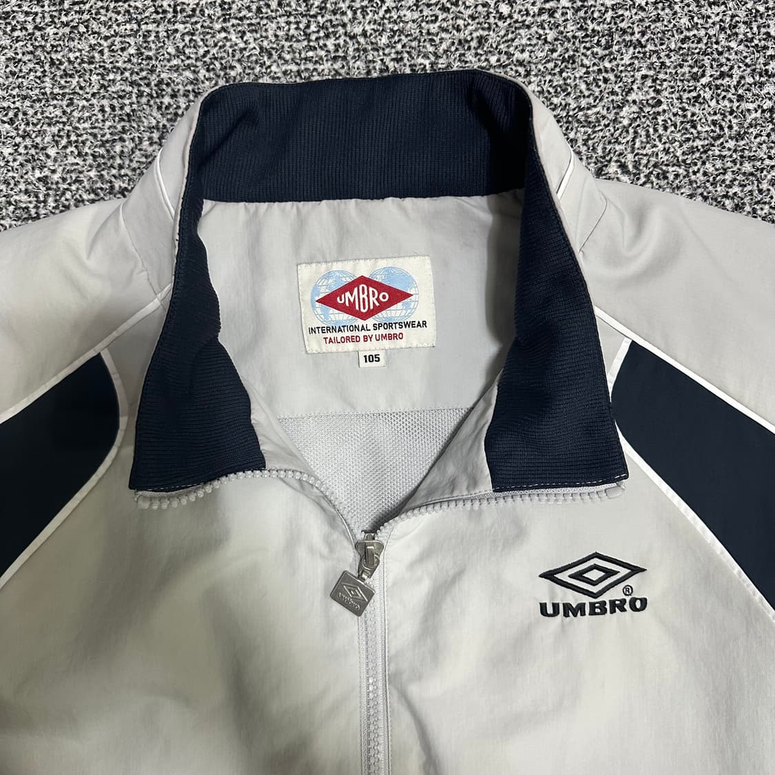 (105) 엄브로 오버핏 바람막이 자켓 상품이미지2