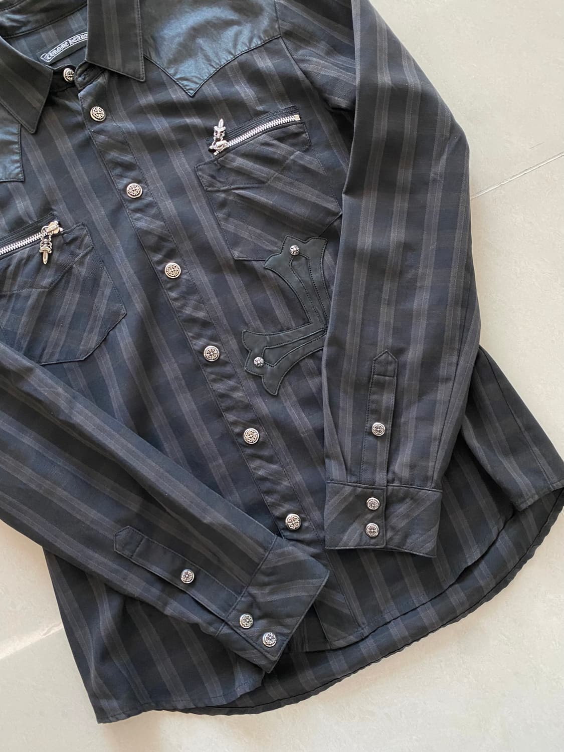 크롬하츠 빅 크로스 패치 플레어 웨스턴 셔츠  상품이미지10