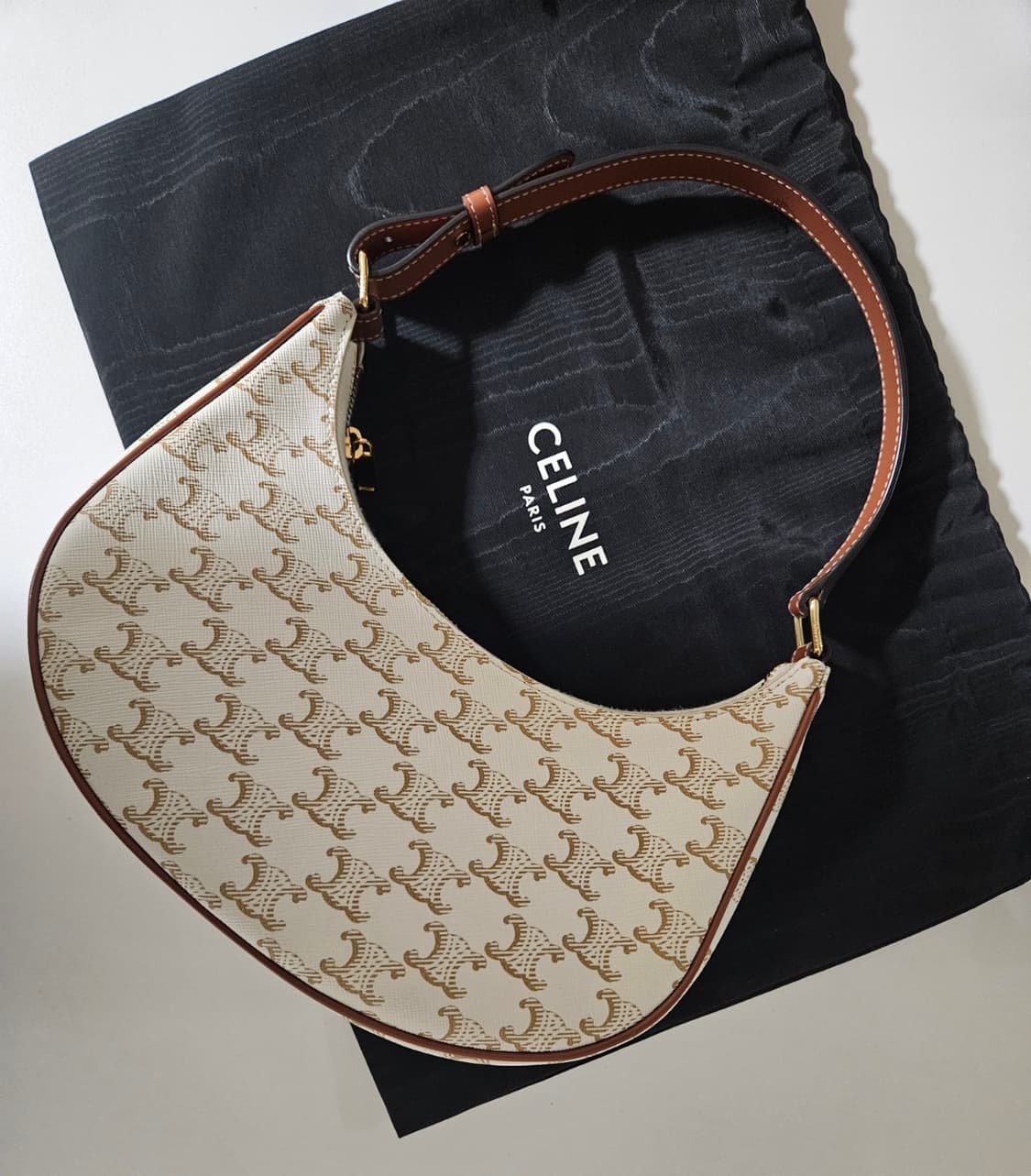 셀린느 아바백 이너백포함 상품이미지1