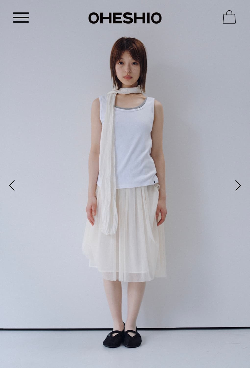 새상품 오헤시오 베이직 유넥 슬리브리스 화이트 상품이미지2