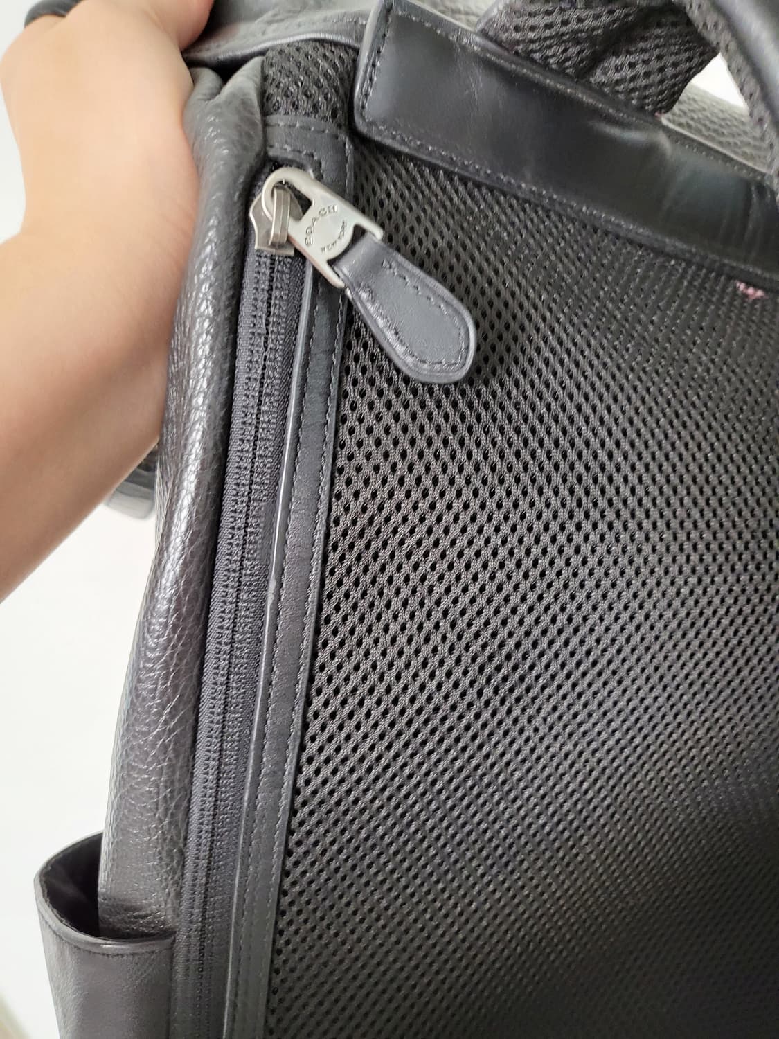 코치 가죽 남성백팩 상품이미지7