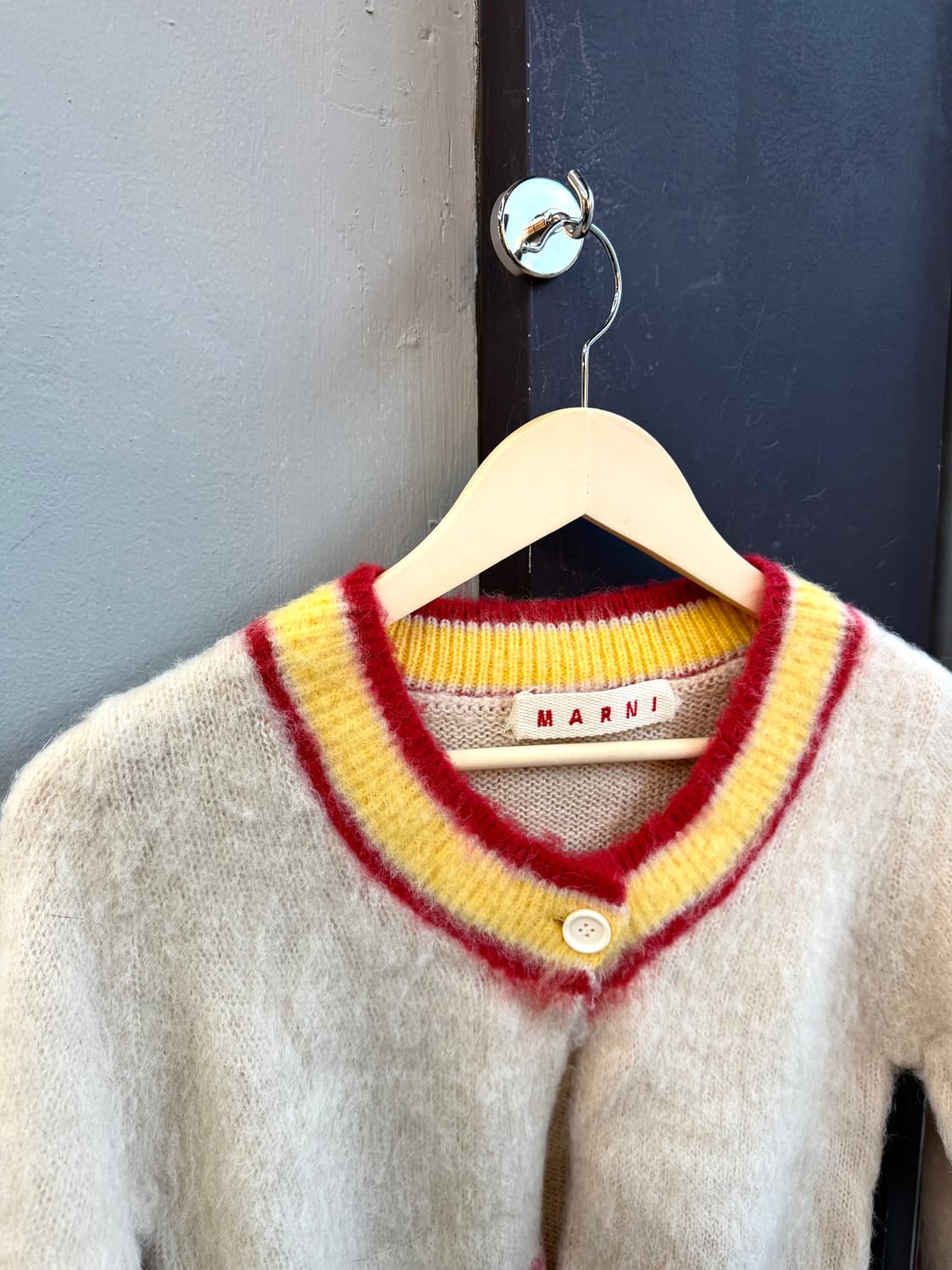 40/ 마르니 크롭 모헤어 원버튼 가디건 자켓 상품이미지5