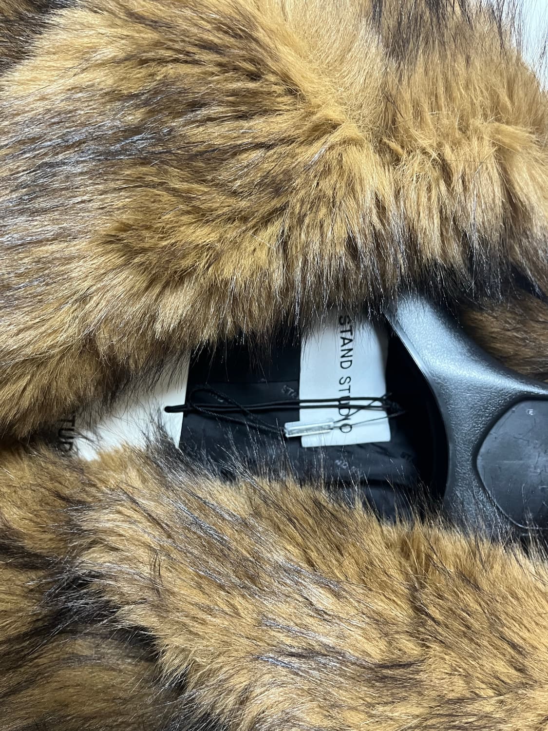 스탠드스튜디오 퍼자켓 퍼코트 상품이미지2