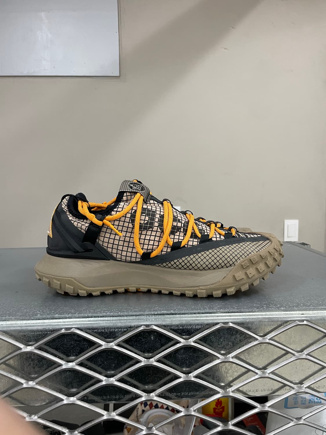 나이키 ACG 마운틴 플라이 로우 파슬스톤 280 상품이미지4