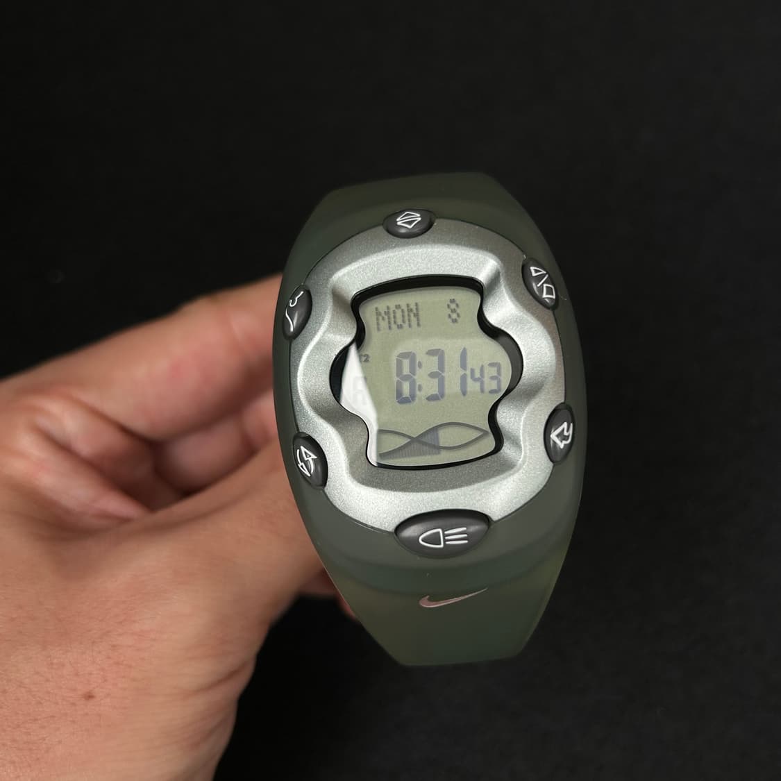 나이키 ACG 타이푼 시계 (Nike ACG Typhoon Watch) 상품이미지5