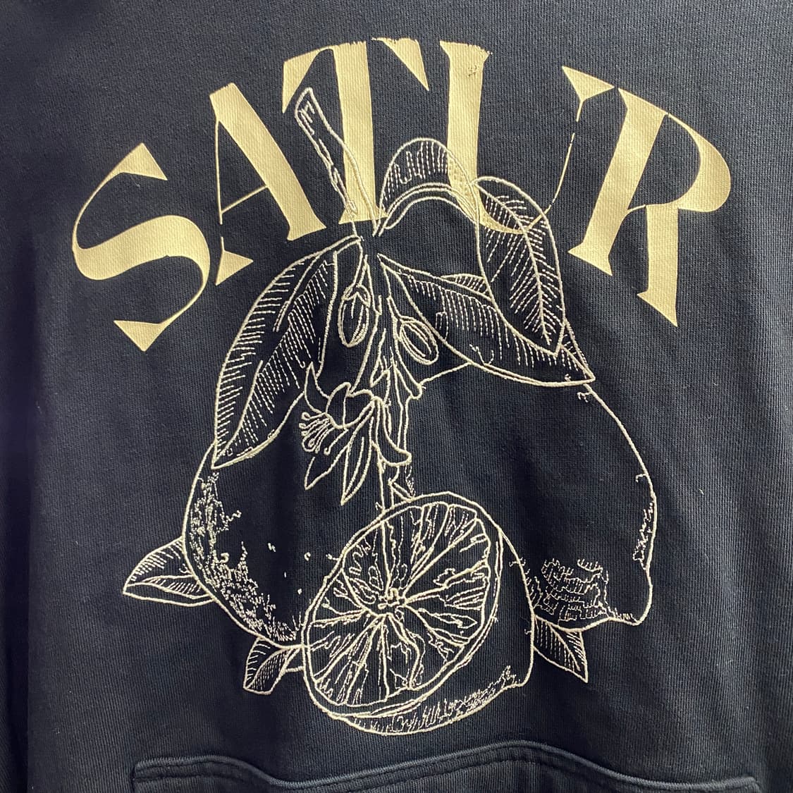 세터 카프리 시트론 드로잉 블랙 후드티 B4109 상품이미지3