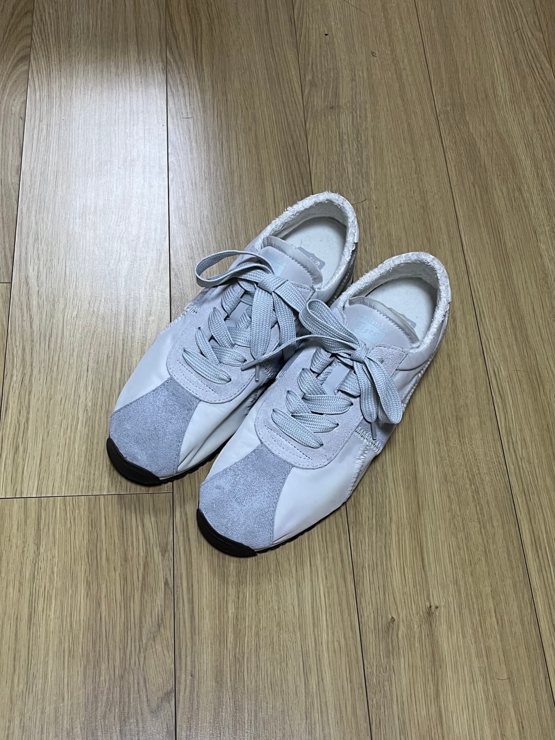 오니츠카타이거 커세어 A55 글레이셔 그레이 크림 265 상품이미지1