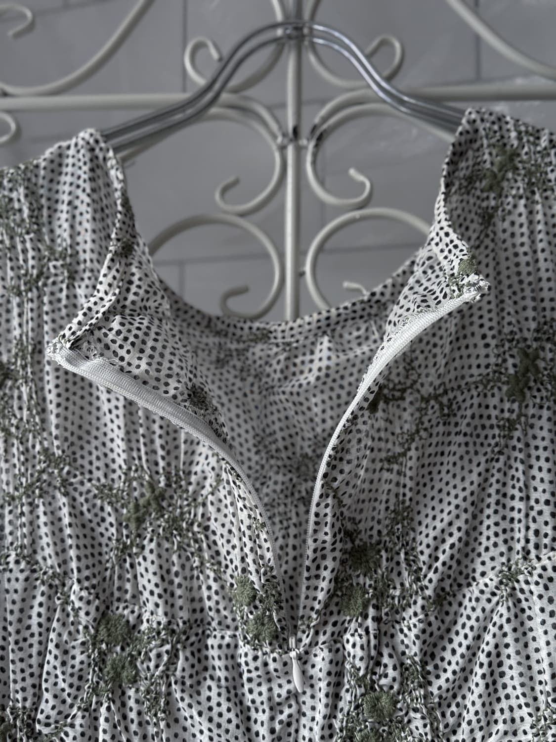 Embroidered Dot Seersucker Dress 0378 상품이미지5