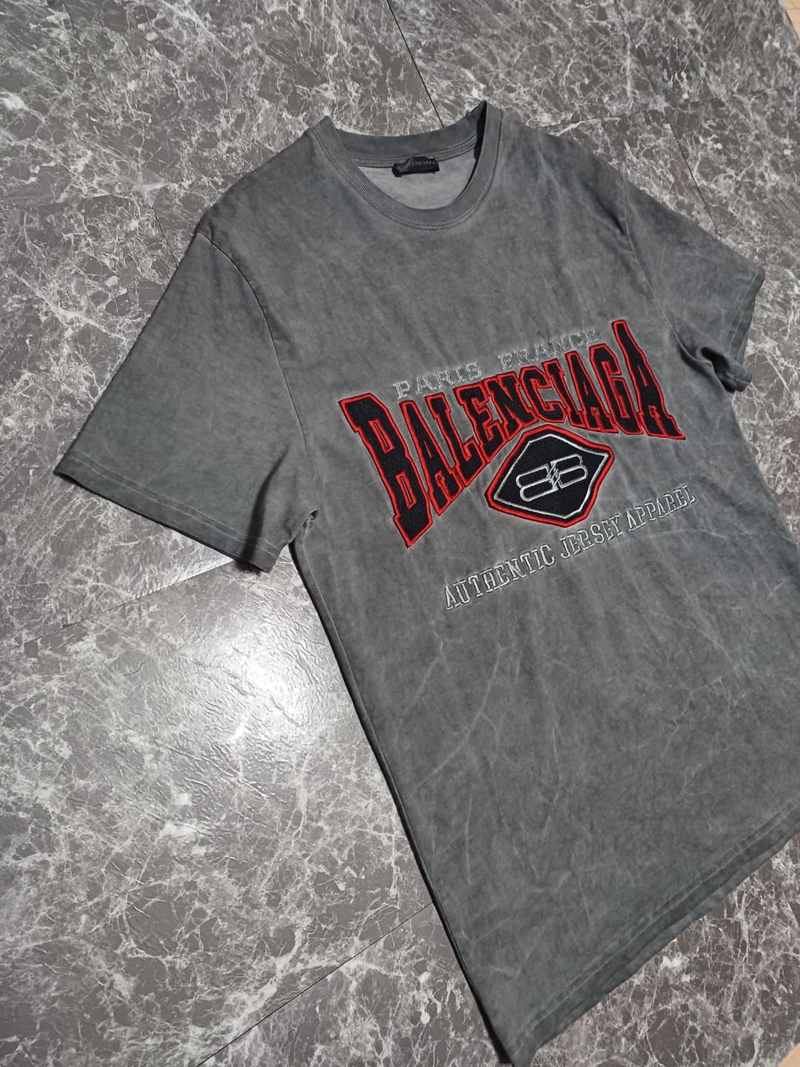 발렌시아가 스타일 워싱 반팔 티셔츠 L
 상품이미지4