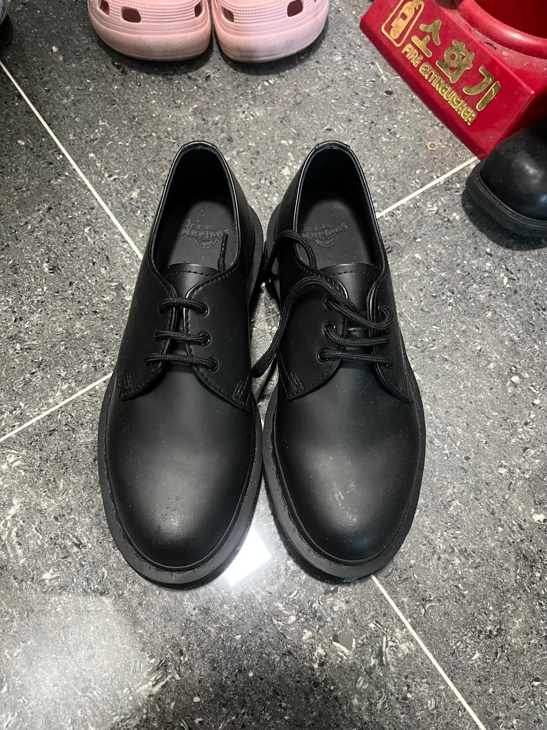 닥터마틴 1461 모노  240 상품이미지2