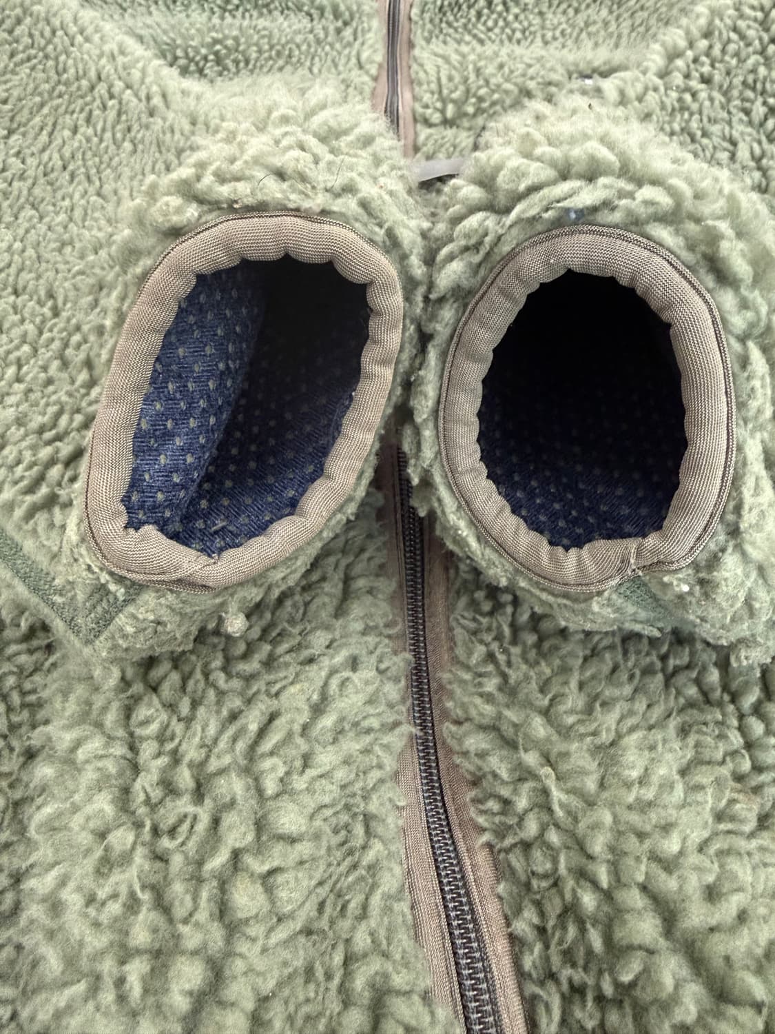 [L사이즈] 파타고니아 딥파일 카키 상품이미지3