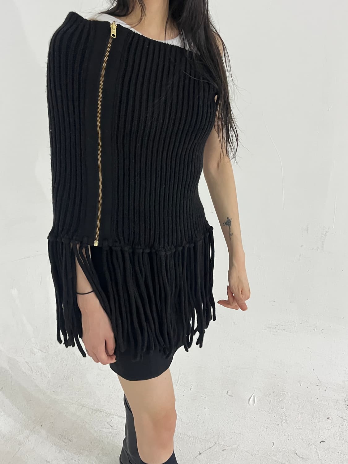 Fringe shawl knit 상품이미지4