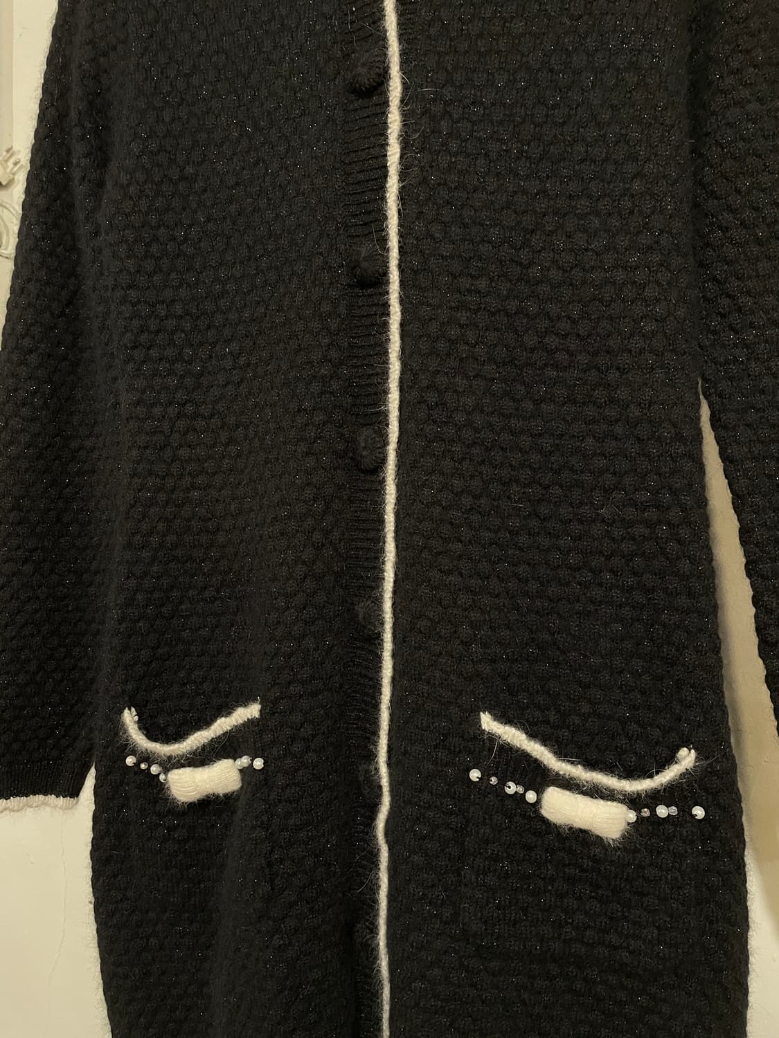 리본 글리터 블랙 후드 버튼 니트 자켓 러블리 상품이미지5