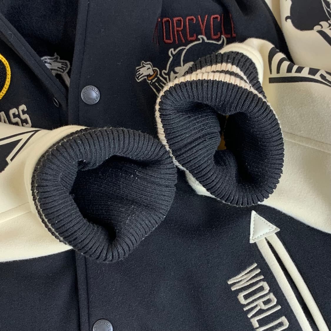 밴슨 레더 x 베티붑 바시티 자켓 상품이미지7